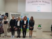 Rozdanie certyfikatów potwierdzających odbycie stażu oraz wręczenie dokumentów Europas Mobilność