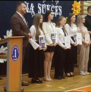 Czytaj więcej: Nagrody edukacyjne Prezydenta Łomży